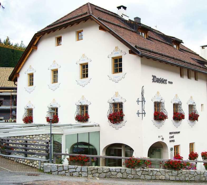Gasthof/Albergo Dasser サン・マルティーノ・イン・バディーア エクステリア 写真